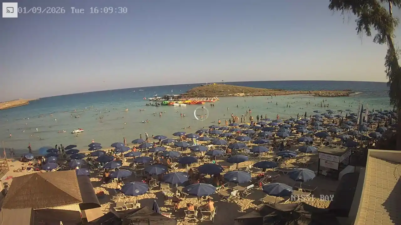 Webcam snapshot from :city — September 1, 2026 14:00