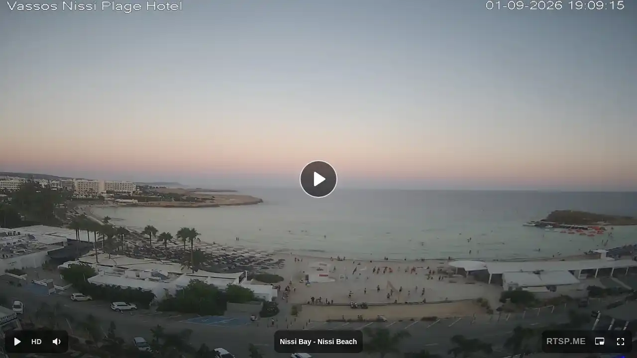 Webcam snapshot from :city — September 1, 2026 16:00