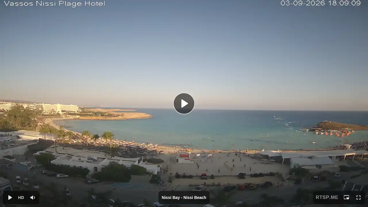 Webcam snapshot from :city — September 3, 2026 15:00