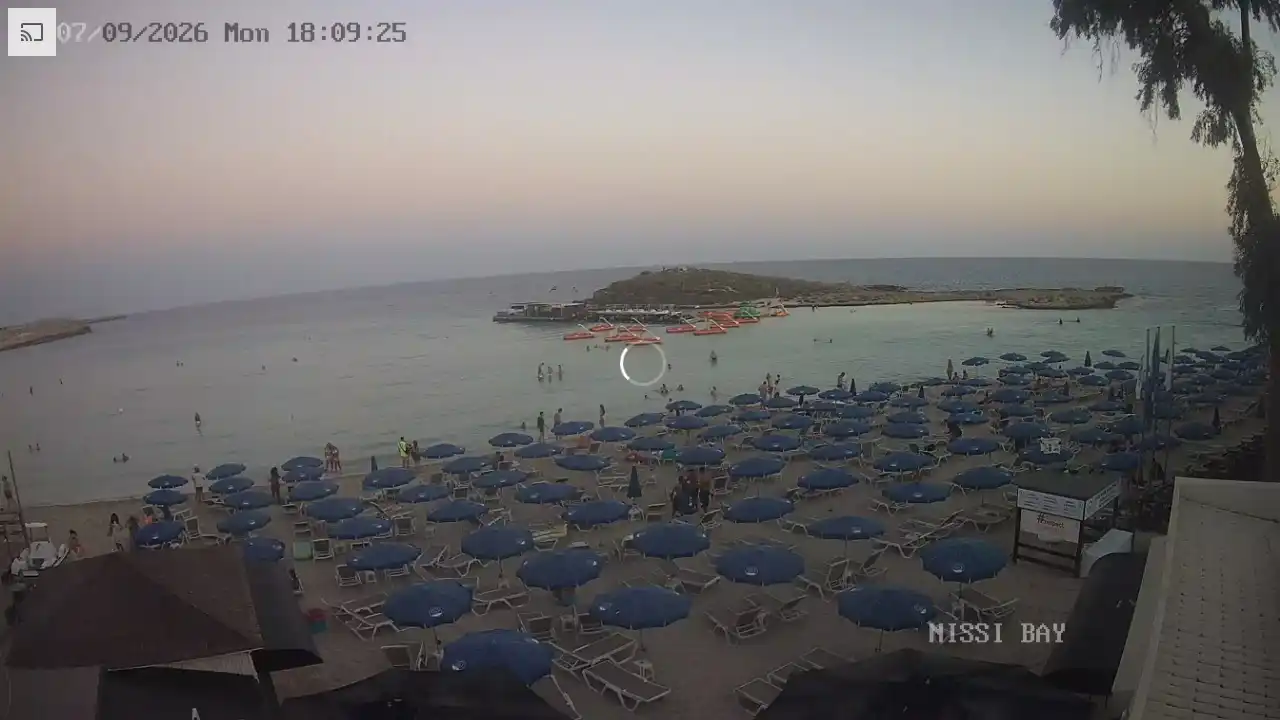 Webcam snapshot from :city — September 7, 2026 16:00
