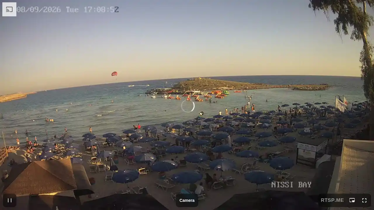 Webcam snapshot from :city — September 8, 2026 15:00