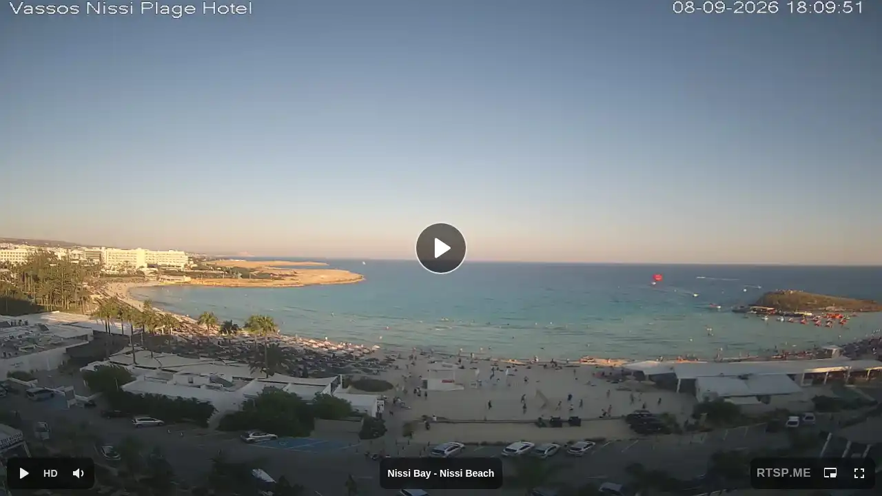 Webcam snapshot from :city — September 8, 2026 15:00