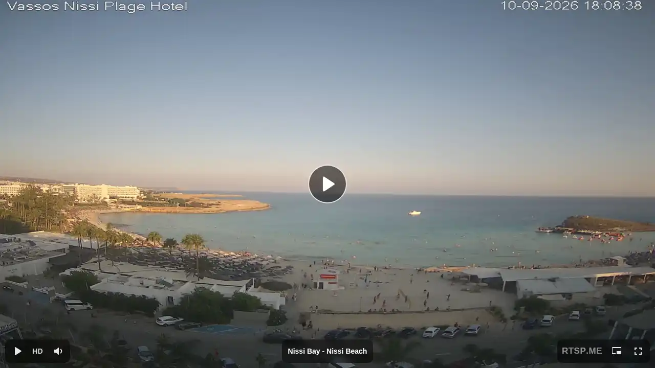 Webcam snapshot from :city — September 10, 2026 15:00