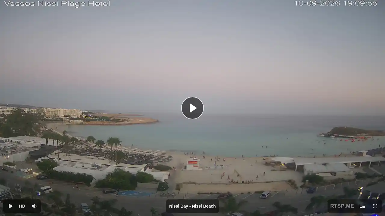 Webcam snapshot from :city — September 10, 2026 16:00