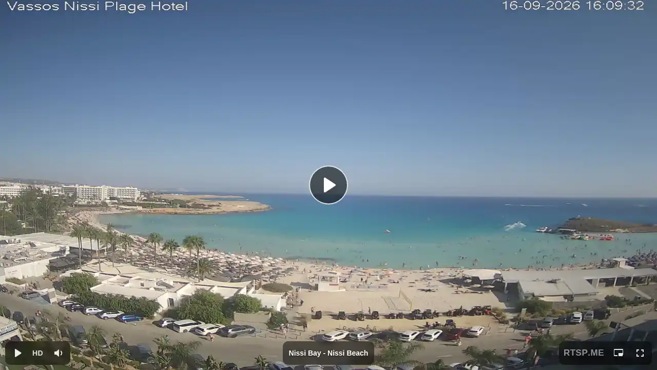 Webcam snapshot from :city — September 16, 2026 13:00