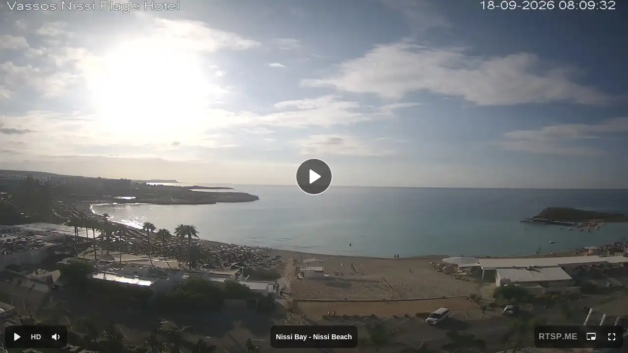 Webcam snapshot from :city — September 18, 2026 05:00